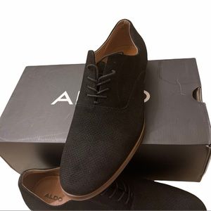 Aldo Oxfords Suede size 8